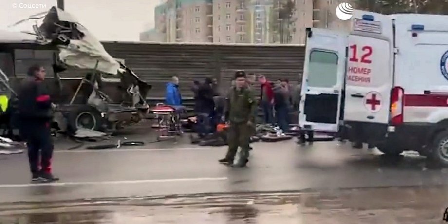 ДТП, авария, россия, военные, красногорск, колонна, автобусы, протаранил, въехал