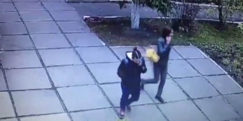 Предполагаемые похитительницы ребенка / Скриншот видео