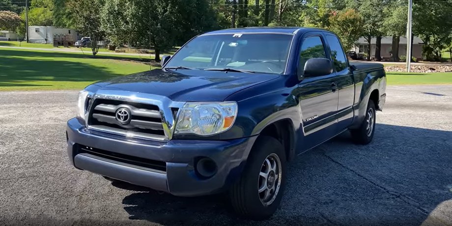 Пикап Toyota Tacoma рекордный пробег 2,4 млн км