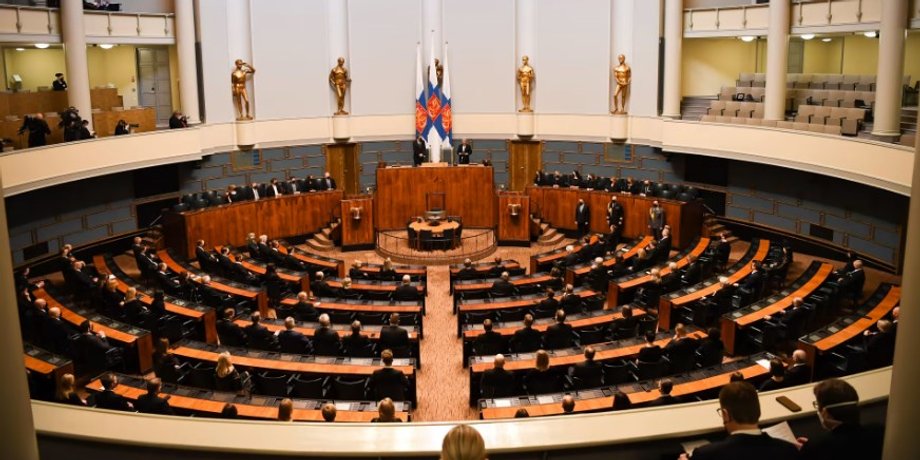 Фінляндія, Фінляндія нато, Фінляндія парламент