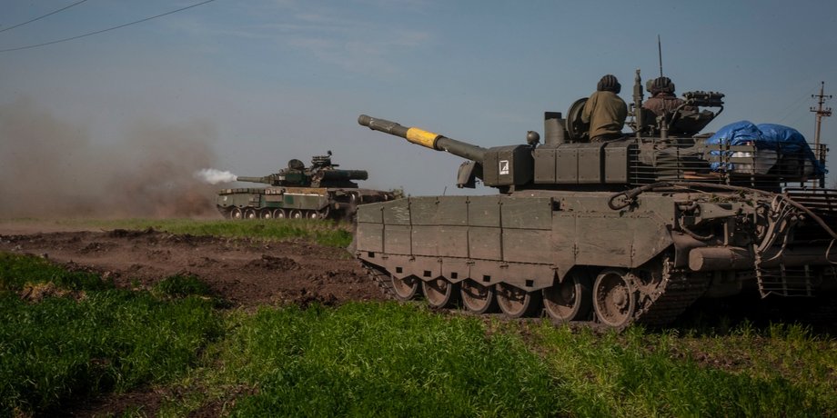 победы всу, танк вс рф, трофейные танки