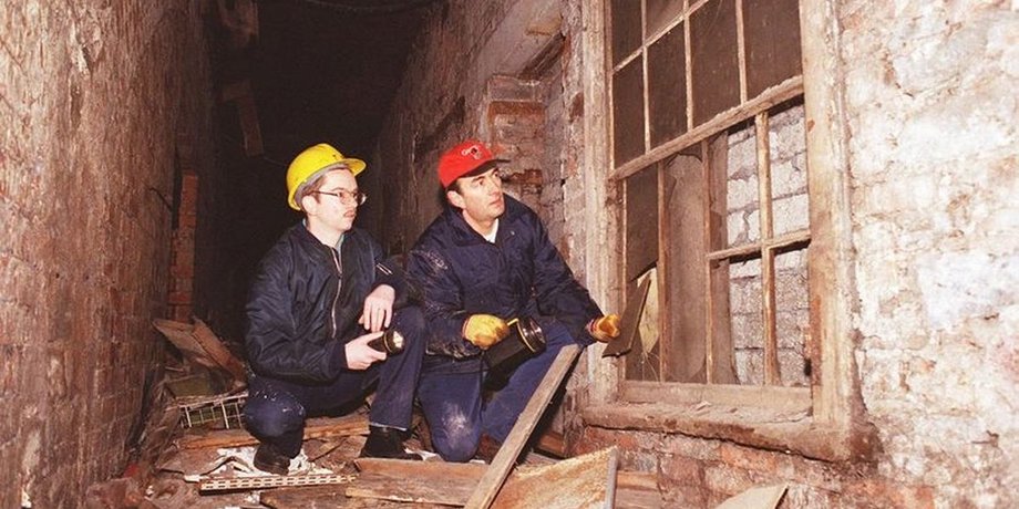Покинута вулиця під містом, тунель під містом, вікторіанська вулиця, вулиця з магазинами під містом, міські легенди
