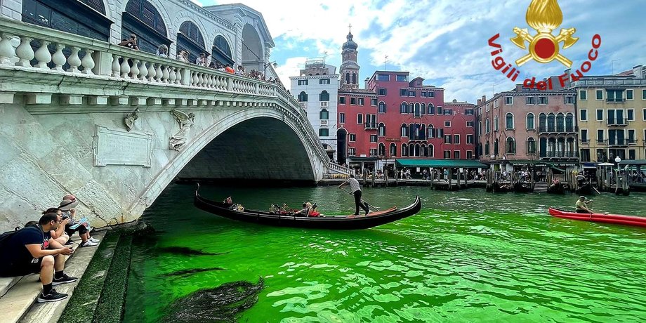венеция, зеленая вода