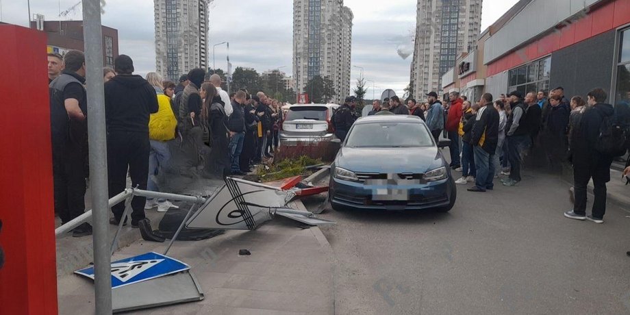 нетверезий водій скоїв ДТП, є постраждалі, поранено дитину, нетверезий