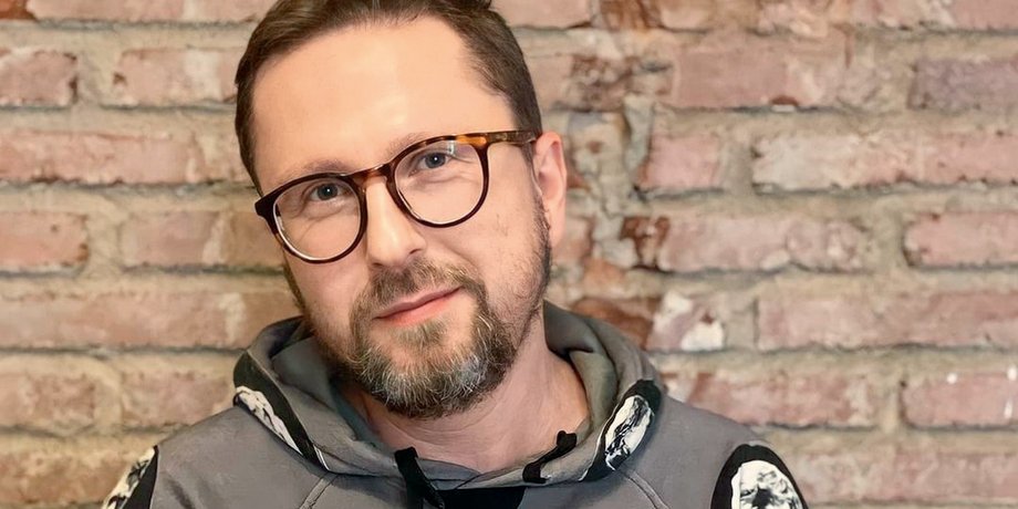 Анатолий Шарий