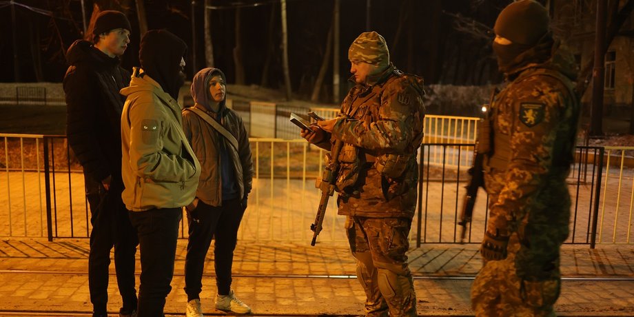 комендантский час, комендантский час когда, усиление ответственности