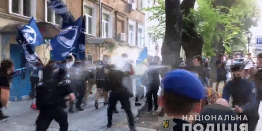 29 силовиків постраждали після сутичок в Одесі