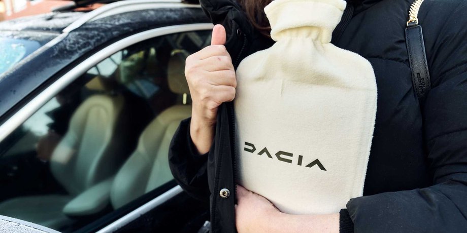 Dacia, BMW, Авто, Автомобили, Оснащение, Грелка, Подогрев, Юмор, Реклама, Великобритания