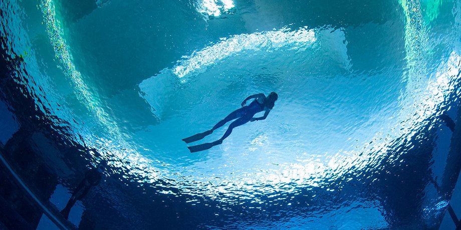 ОАЭ, бассейн, Deep Dive Dubai, дайверы,