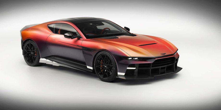 Новый Aston Martin Valen