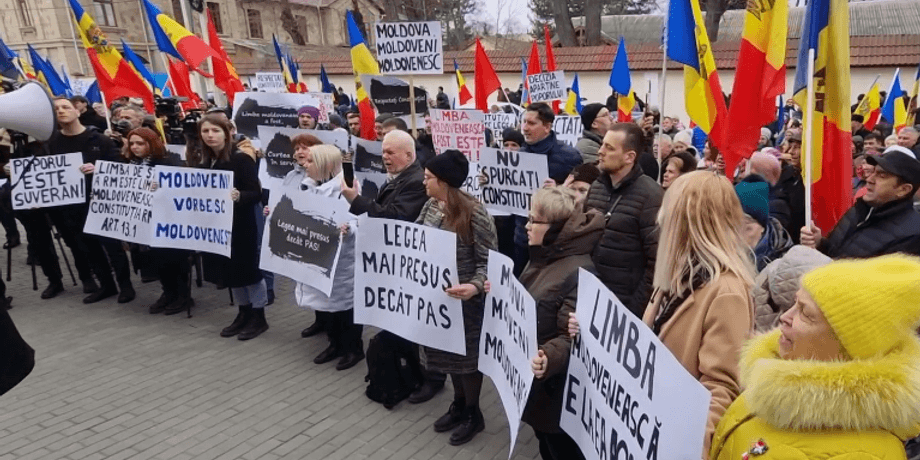 кишинев, кишинев митинг, кишинев 6 марта, толпа, митинг