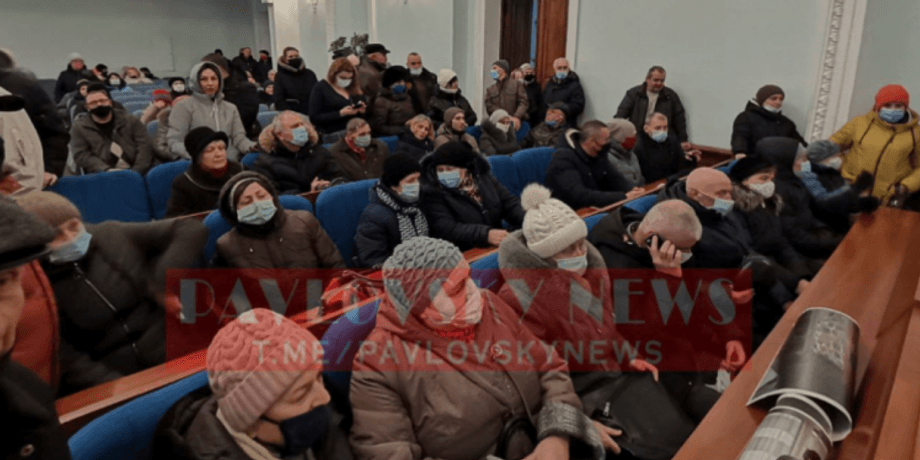 протестующие, зал горсовета, житомир