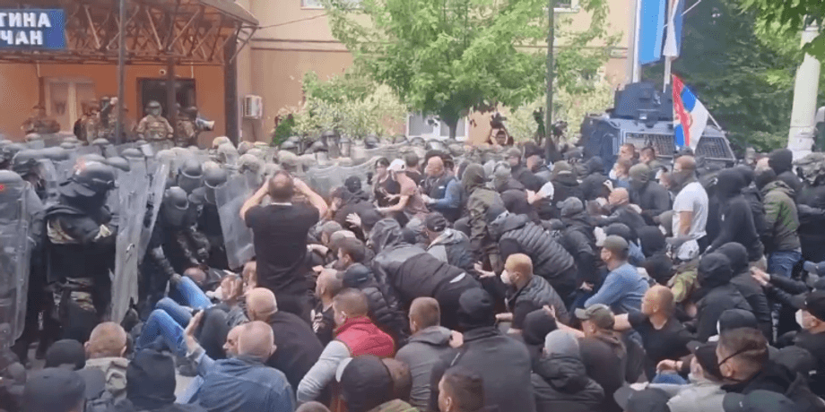 протесты косово, косовары, сербы, албанцы, Сербия Косово, протест, столкновения