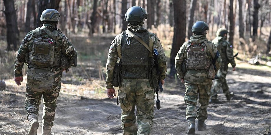 Російські військові під час бойових дій