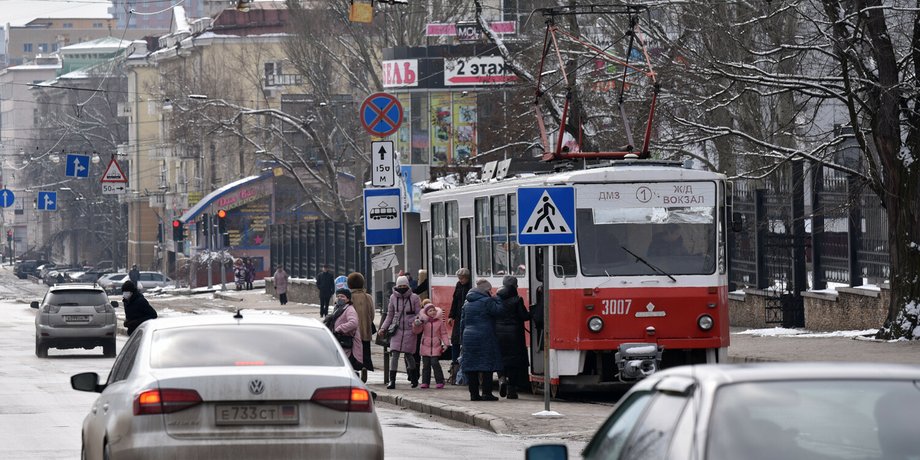 російські окупанти, Донецьк, Донецька область, гроші, зарплата