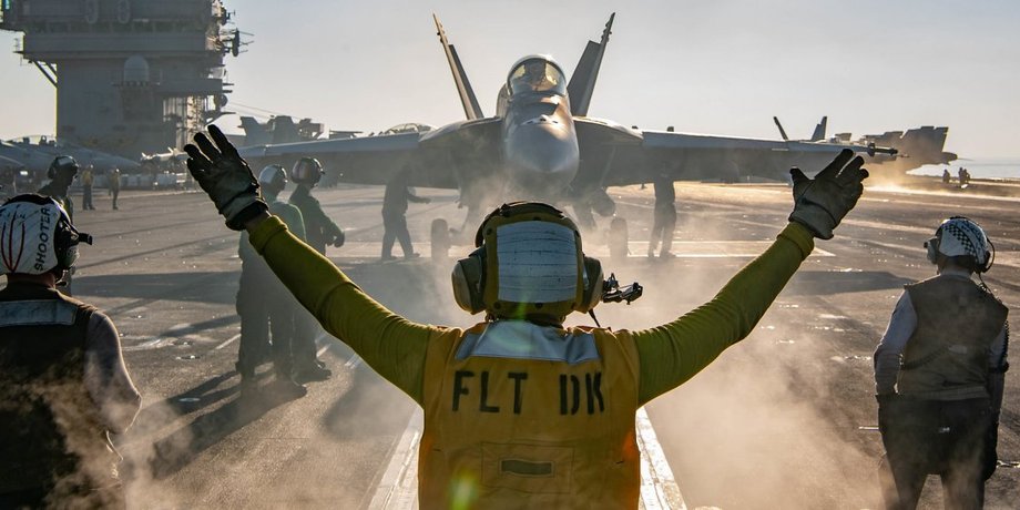 истребитель F/A-18 Super Hornet