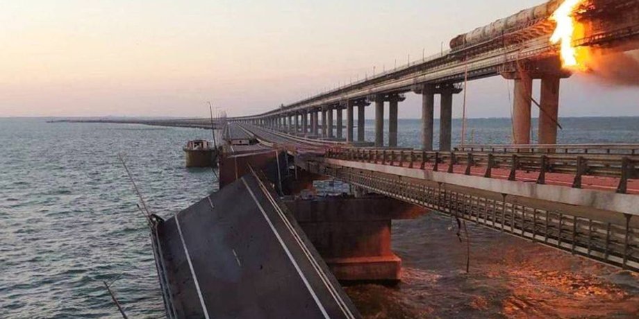 Крымский мост, взрыв Крымский мост, Крымский мост повреждения, взрыв на Крымском мосту, Крымский мост под водой, Крымский мост разрушен