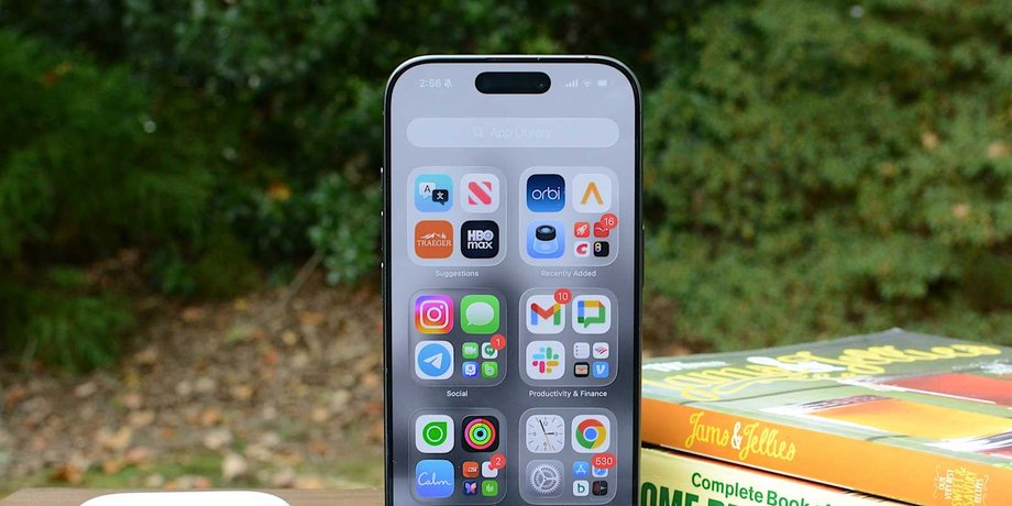iPhone 17 iPhone 17 — телефон