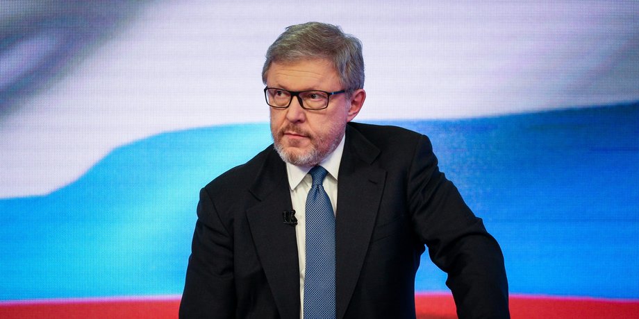 григорий явлинский, партия яблоко, отъезд из россии, уехал из рф, уехал в лондон