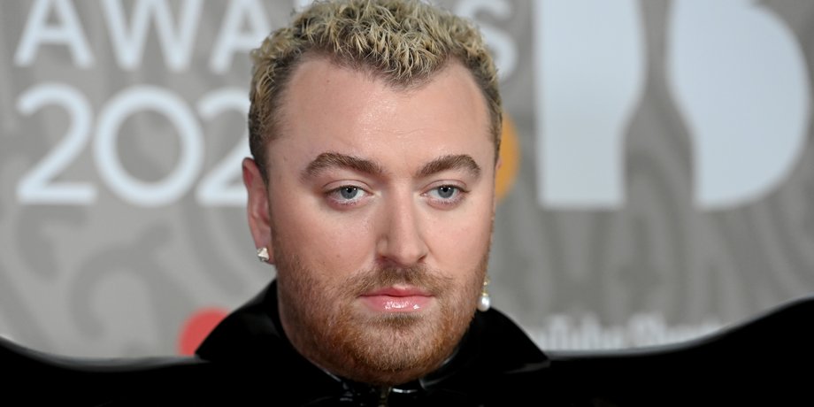 Сем Сміт, Сем Сміт на бріт евордс, brit awards 2023, Сем Сміт надувний костюм сема сміта, Сем Сміт новий альбом