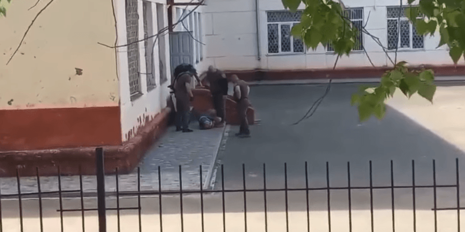 стрілянина в чорноморській школі