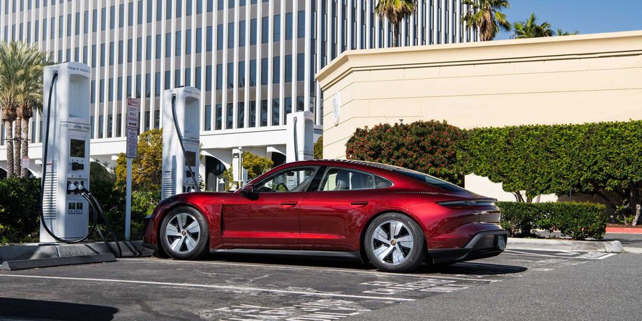 Porsche, Porsche Taycan, Авто, Автомобили, Эксперты, Зарядка, Зарядка электромобилей, Электромобили, Электрокар