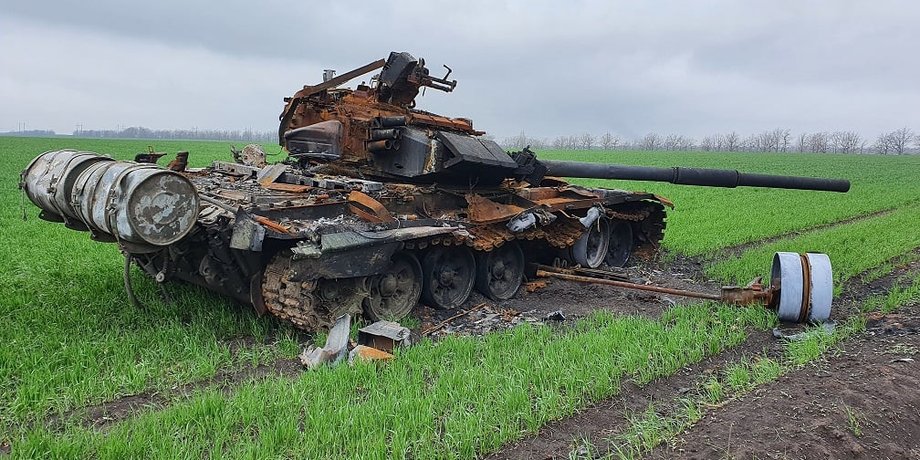 Уничтоженный, ВС РФ, российский, танк, фото