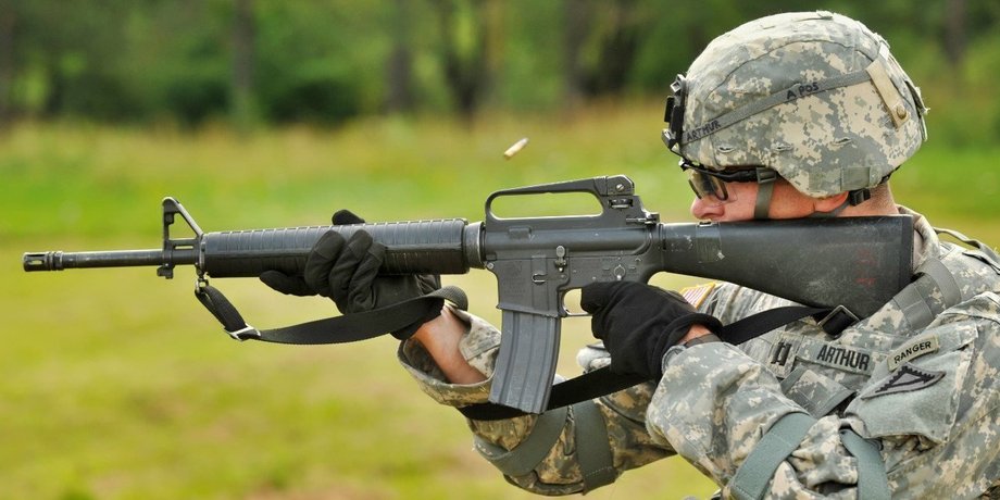гвинтівка M16, M16, модифікації M16, історія гвинтівки M16, M16A2, M16A3, Тризарядний режим стрільби