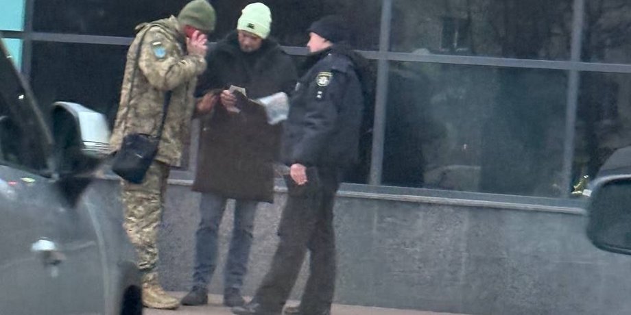 перевірка документів, тцк, поліція