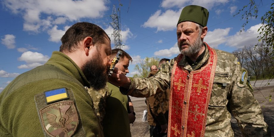 церковь священники, капеллан, всу капеллан, священники на войне