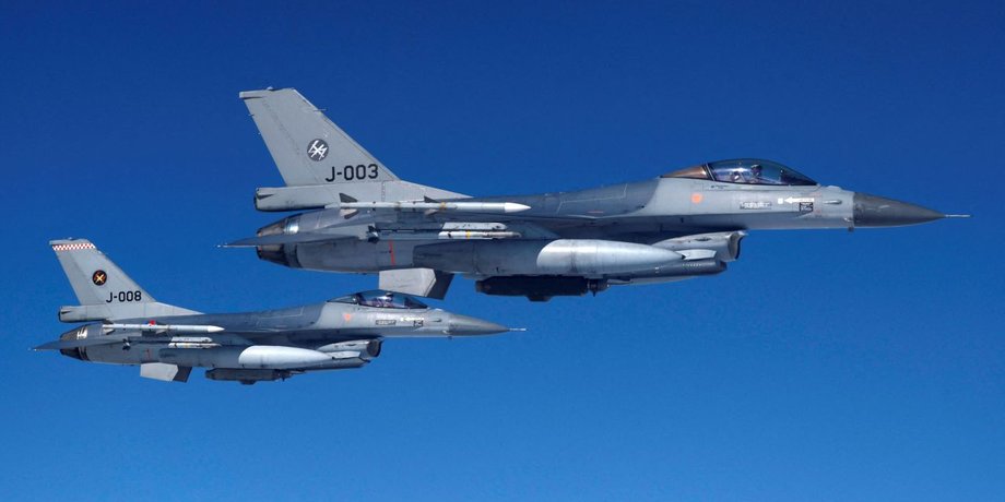 F-16