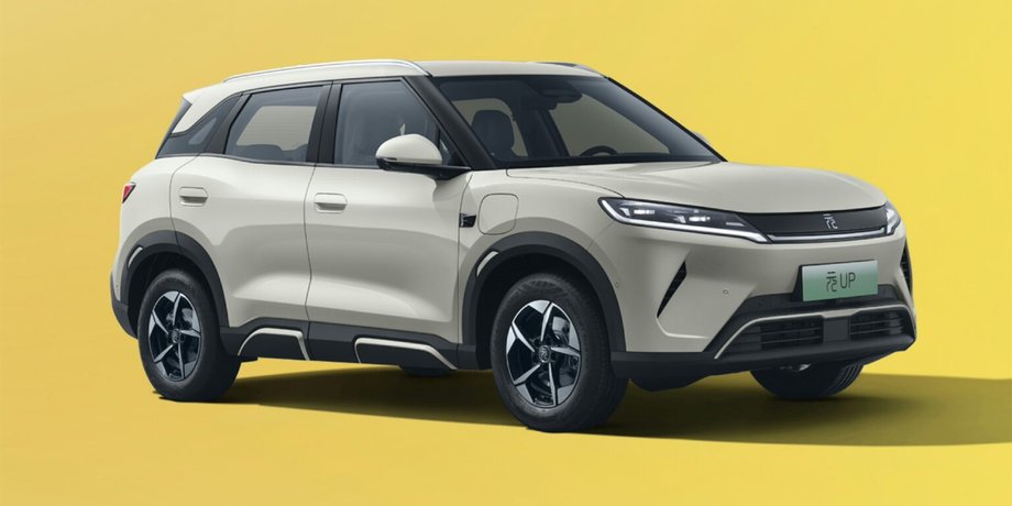 Электромобиль BYD Yuan UP