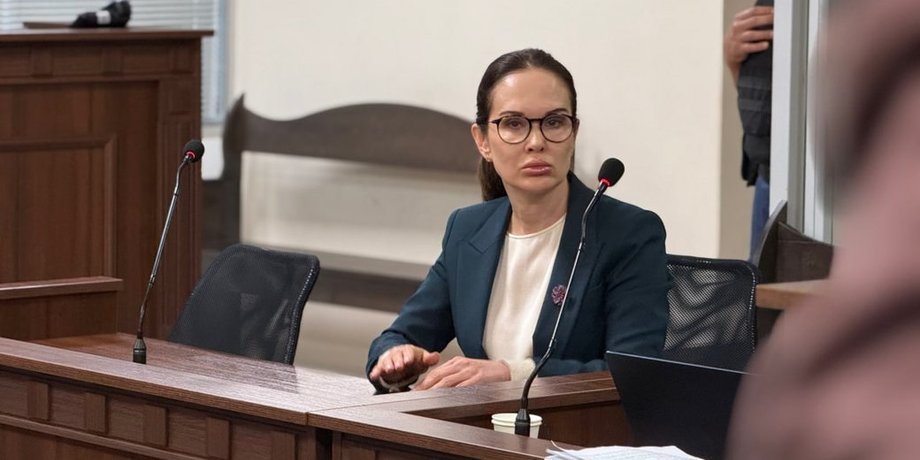 ірина мудра в залі суду