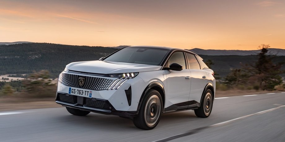 Peugeot 3008 2025, Peugeot 3008, новый Peugeot 3008, кроссовер Peugeot