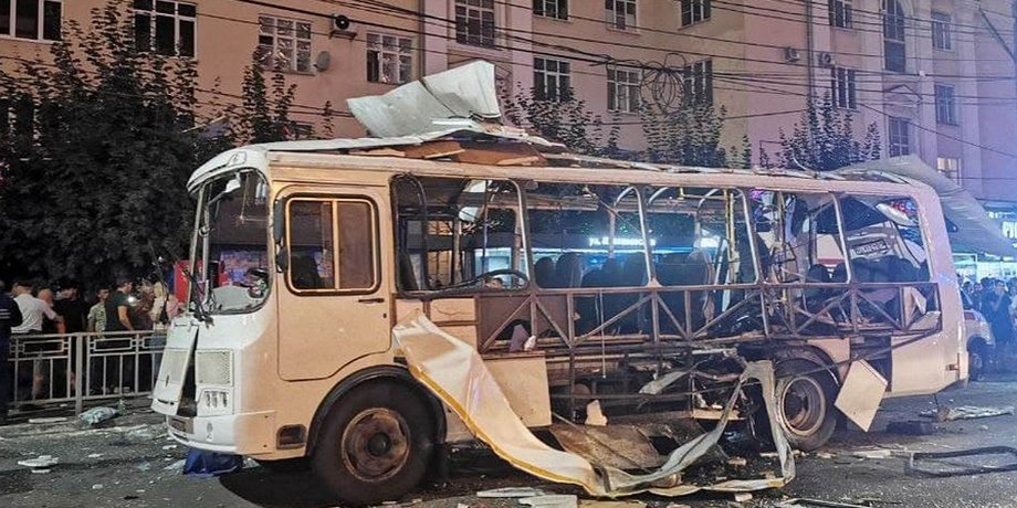 Следователи не исключают теракт в воронежском автобусе