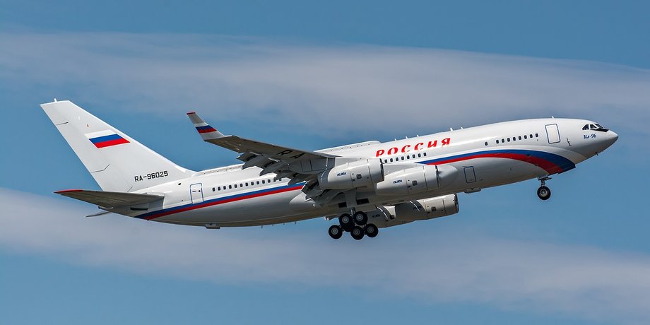 Іл-96-300