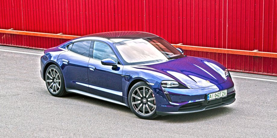 Porsche Taycan