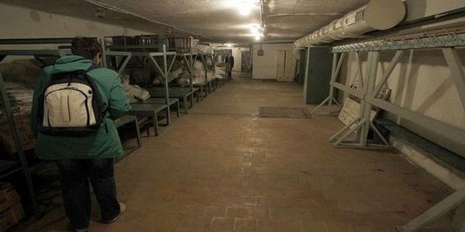 В Херсоне не пустили в укрытие женщину с дедушкой