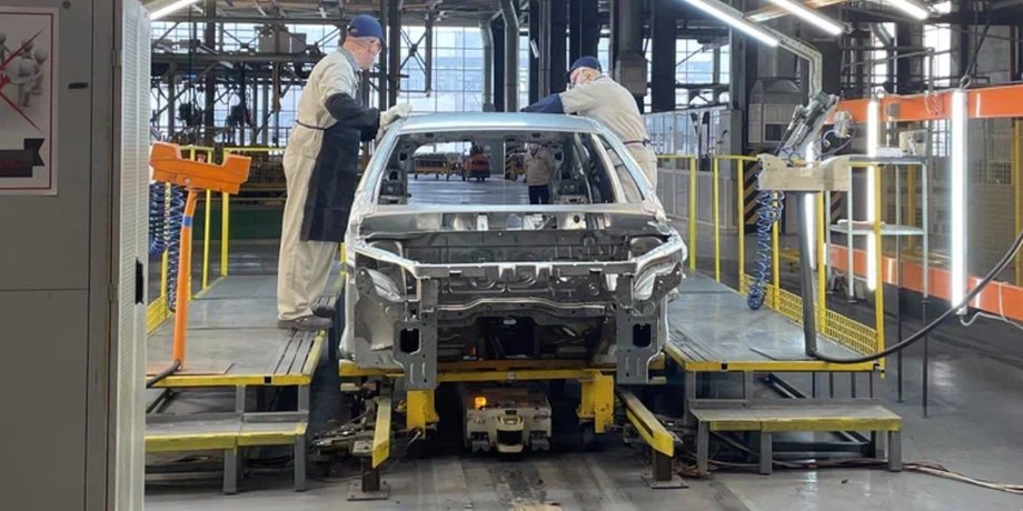 завод ВАЗ, завод Nissan, новые Lada, новые Лада