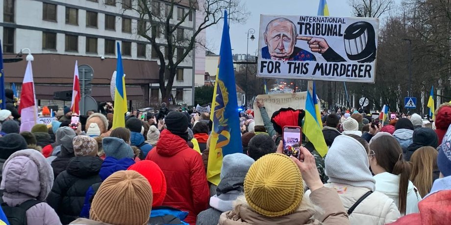 мітинг у варшаві, владимир путін мітинг, трибунал над путіним