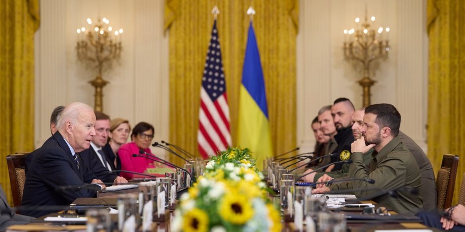 Владимир Зеленский, Джо Байден, президент Украины, президент США, российское вторжение, дальнобойные ракеты, переговоры