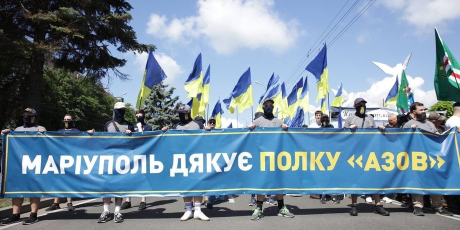 азів, маріуполь, полк азів мариуполь, марш українських сил, спасибі полку азів, парад в Маріуполі, військовий парад, ДНР