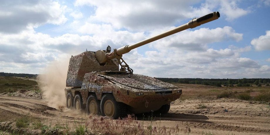 колесная САУ RCH 155