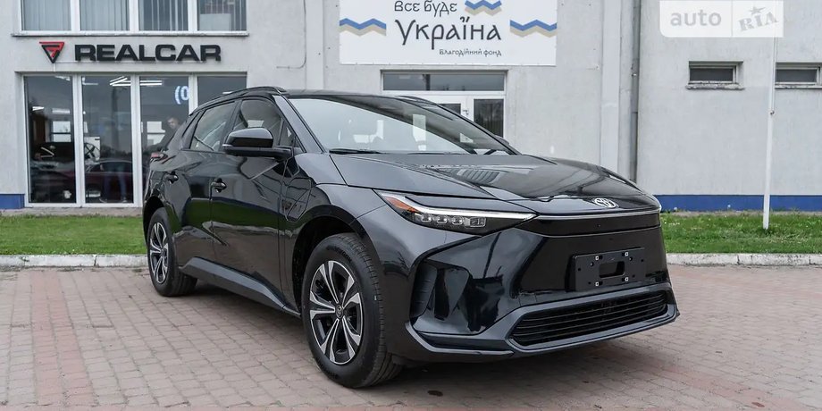 Toyota bZ4X, нова Toyota bZ4X, електромобіль Toyota, кросовер Toyota, Toyota bZ4X 2023