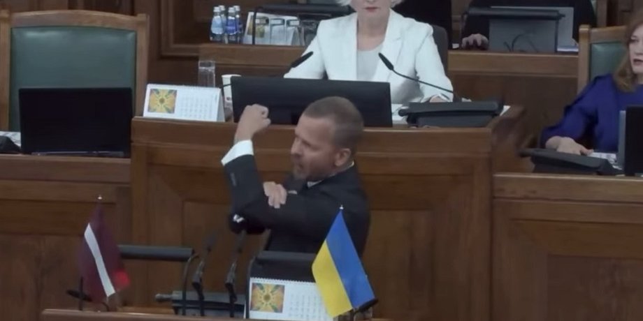 Олексій Росліков, латвія, депутат, російська мова, російська мова скандал