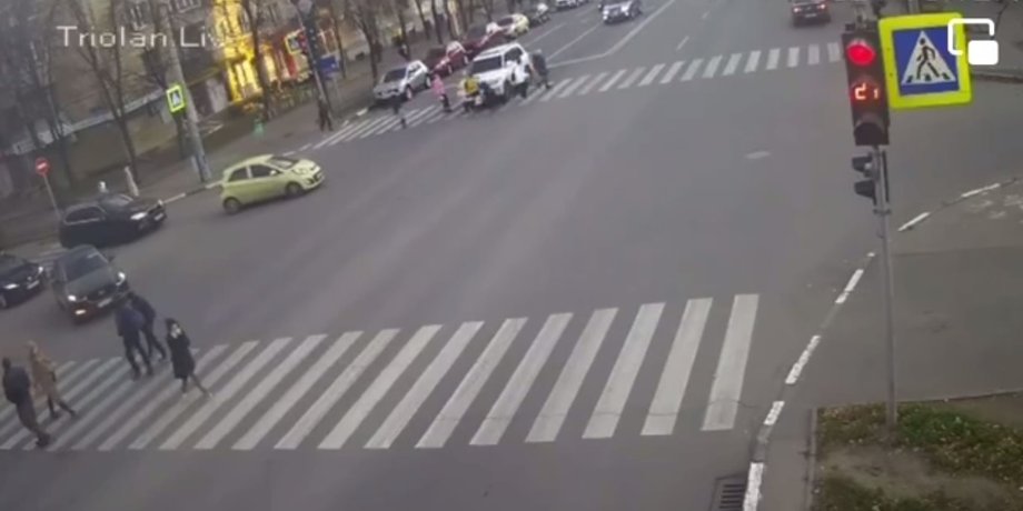 Виновника ДТП в Харькове проверяют на наличие наркотиков