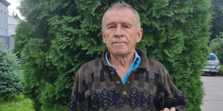 Мужчина впервые получил паспорт гражданина Украины в 66 лет