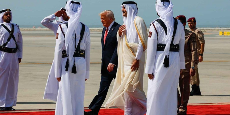 дональда трамп, катар, літак для трампа, катар подарував літак, катар подарував літак катару