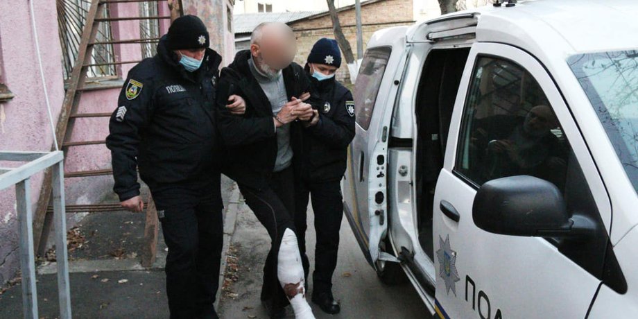 пограбування, поліція, упіймання злочинця