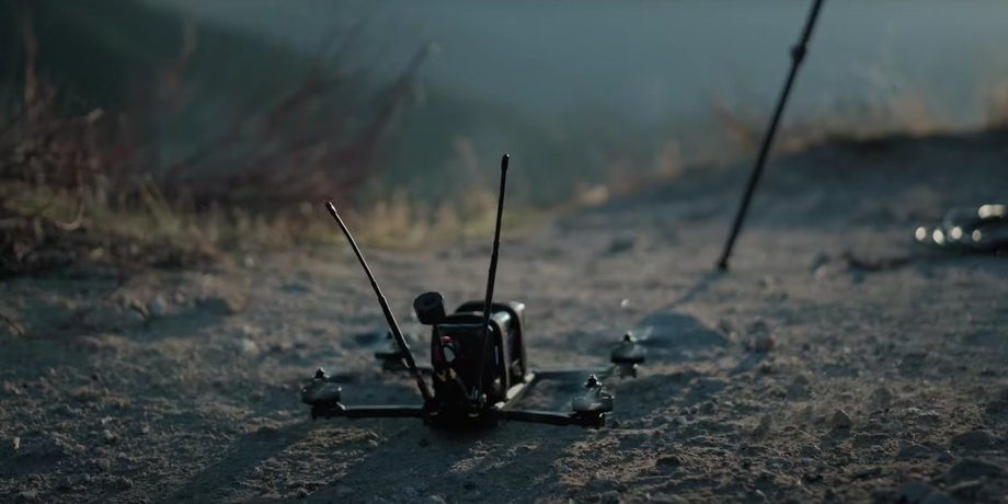 FPV-дрон Archer на землі перед зльотом